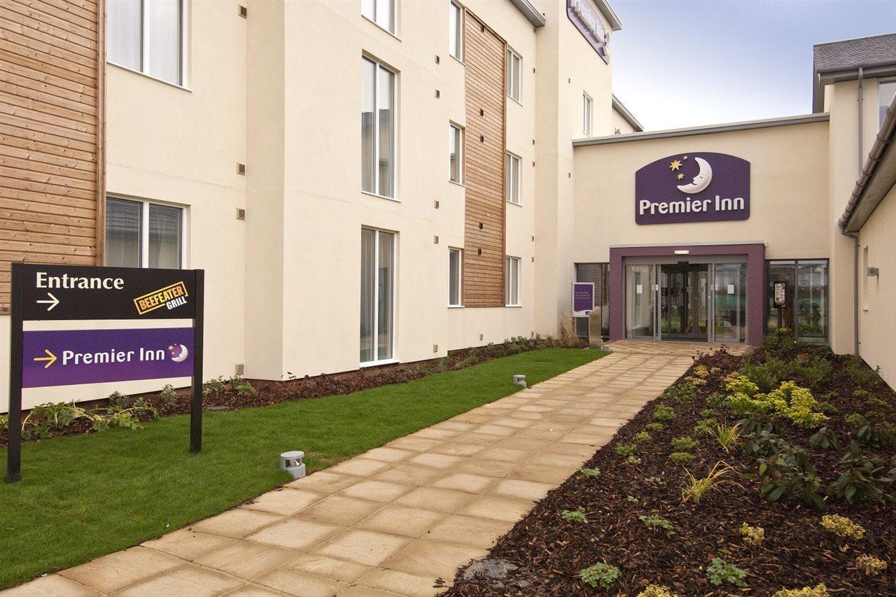 Premier Inn Burgess Hill Exterior foto