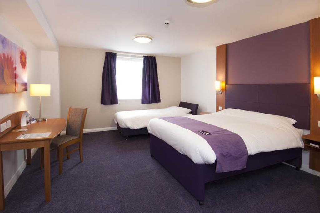 Premier Inn Burgess Hill Quarto foto