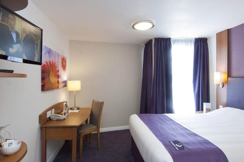 Premier Inn Burgess Hill Quarto foto