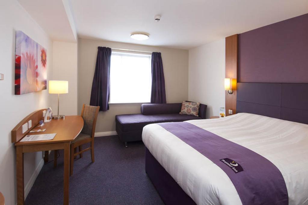 Premier Inn Burgess Hill Quarto foto