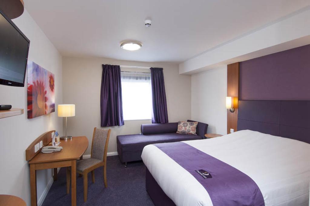 Premier Inn Burgess Hill Quarto foto